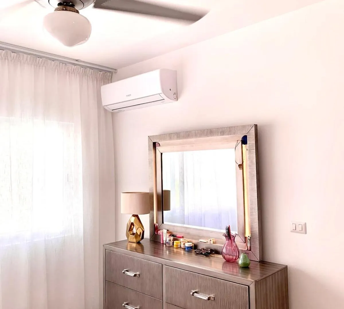 Luxurious Spacious 2-Bedroom Apartment, Steps From Beach Punta Cana 0*,