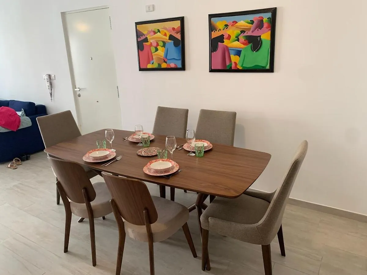 Luxurious Spacious 2-Bedroom Apartment, Steps From Beach Punta Cana Appartement